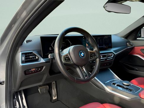 Used 2023 BMW 330e w/ M Sport Package RWD image 9