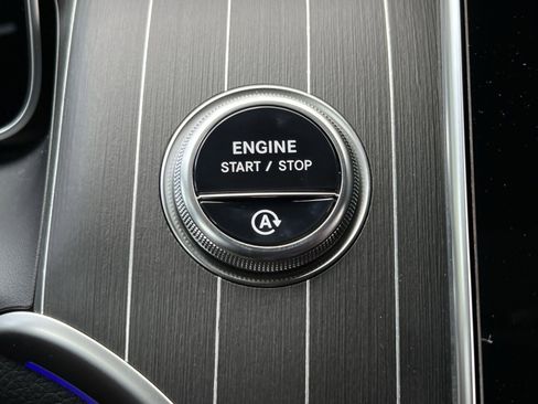 New 2026 Mercedes-Benz GLC 300 4MATIC image 31