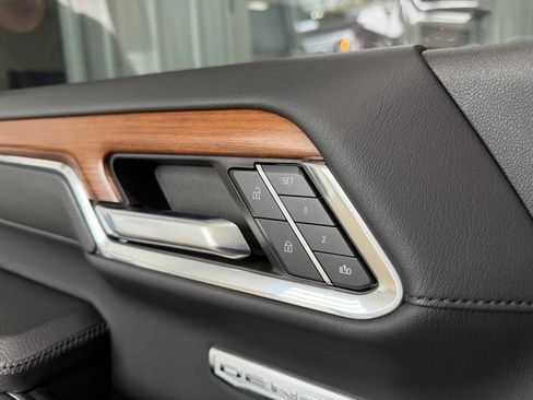 Used 2022 GMC Sierra 1500 Denali image 29