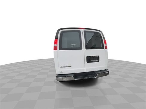 Certified 2020 Chevrolet Express 2500 w/ Driver Convenience Package image 7