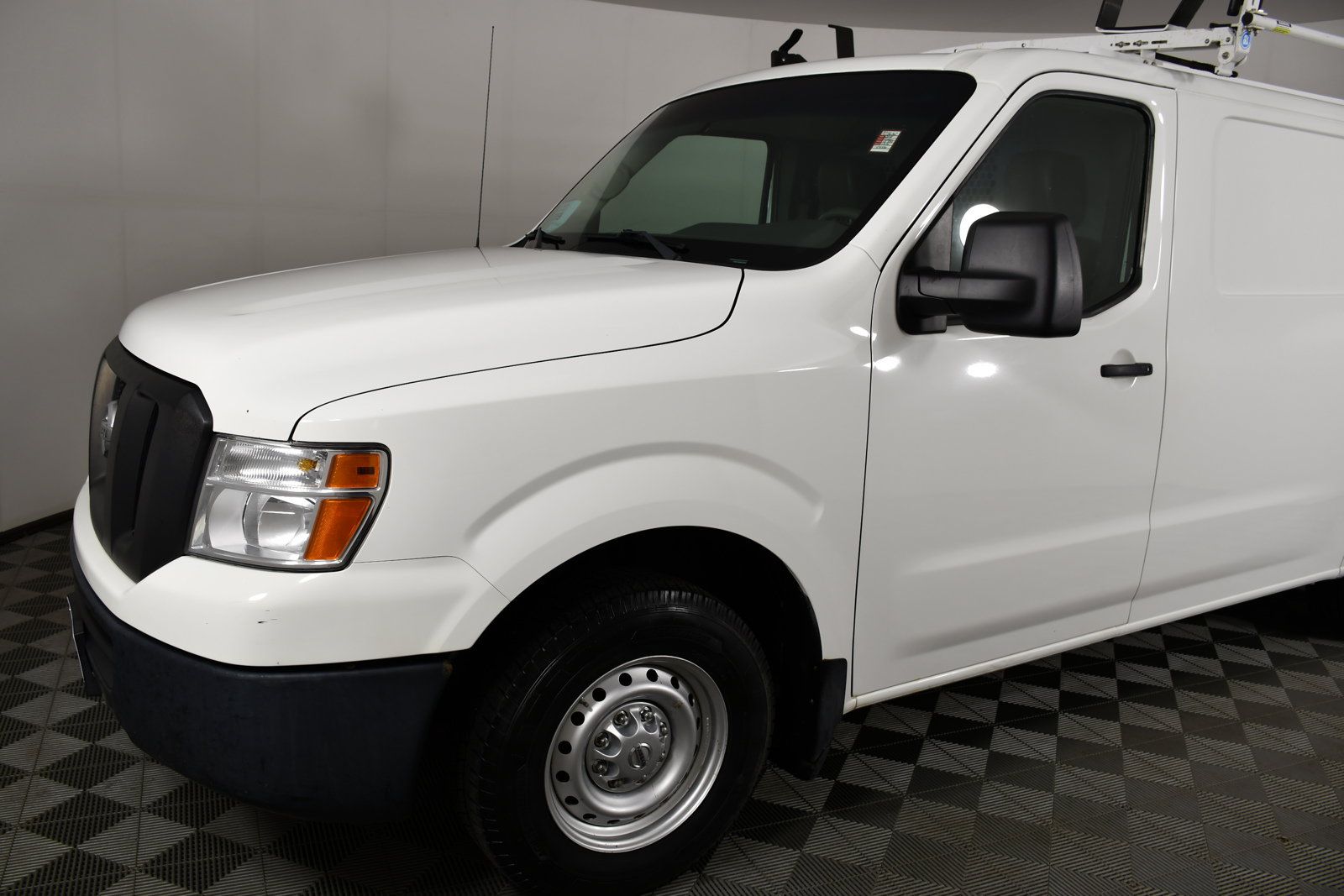 Used 2018 Nissan NV 1500 S RWD image 10