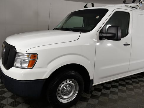 Used 2018 Nissan NV 1500 S RWD image 10