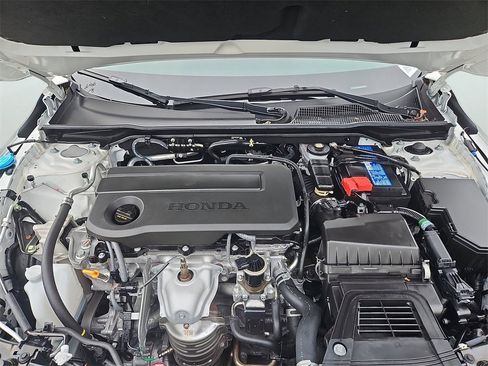 Certified 2025 Honda Civic Sport image 21