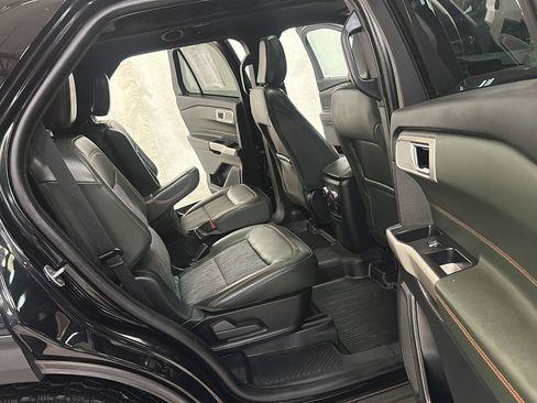 Used 2023 Ford Explorer Timberline w/ Timberline Technology Package AWD/4WD image 32