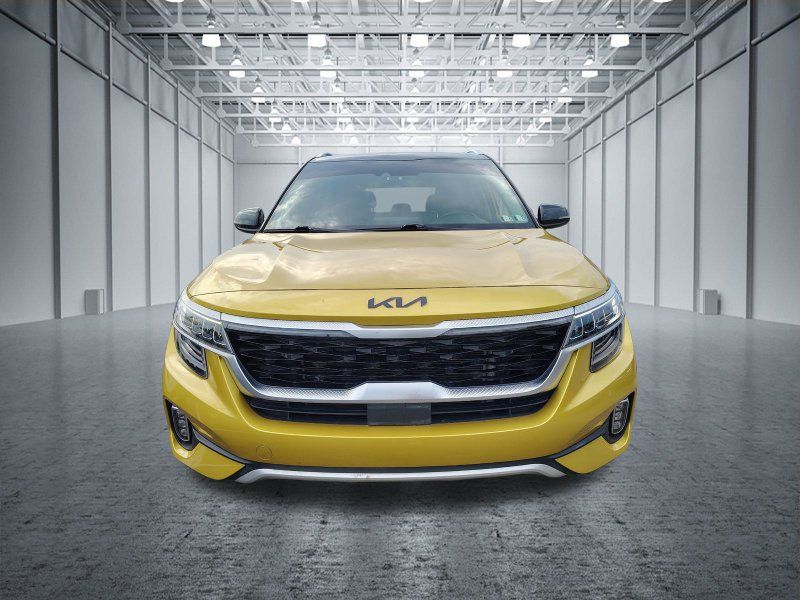 Used 2022 Kia Seltos SX AWD/4WD image 2