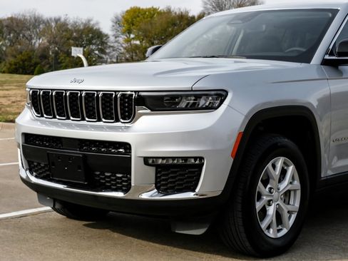 Used 2023 Jeep Grand Cherokee L Limited image 7