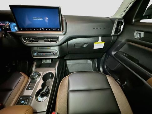 New 2026 Ford Bronco Sport Outer Banks w/ Sasquatch Outer Banks Package AWD/4WD image 31