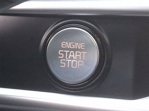 Used 2024 Kia K5 GT-Line image 26