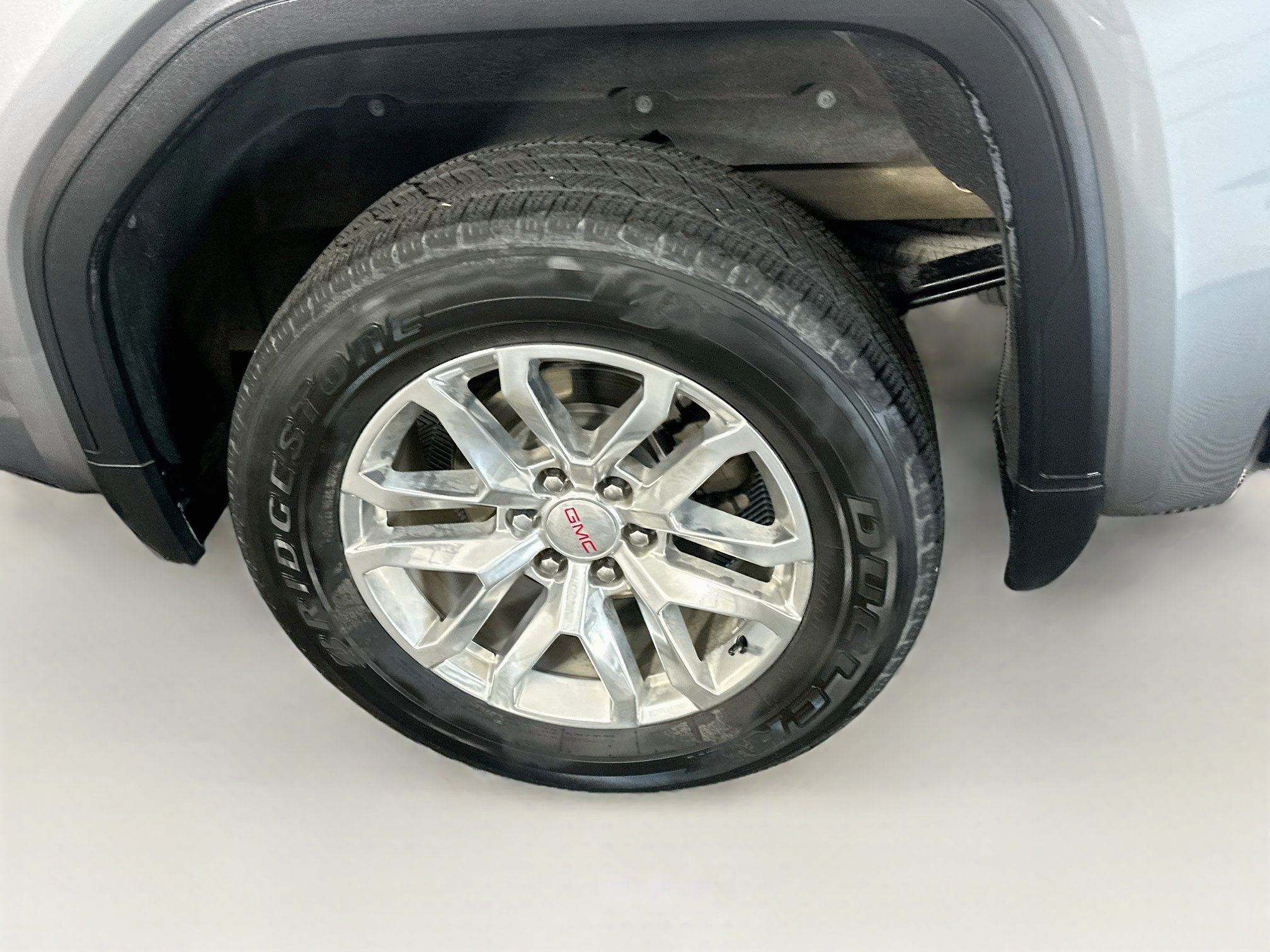 Used 2020 GMC Sierra 1500 SLT RWD image 11