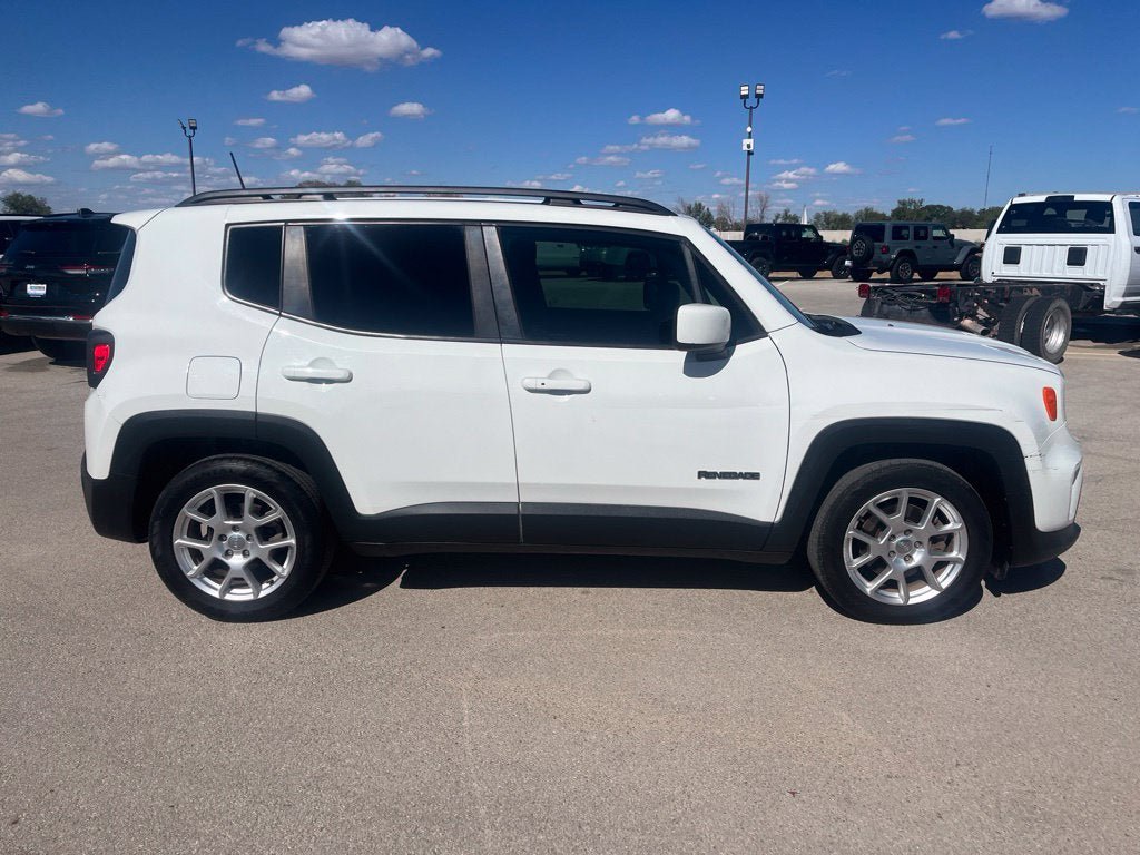 Used 2020 Jeep Renegade Latitude FWD image 6