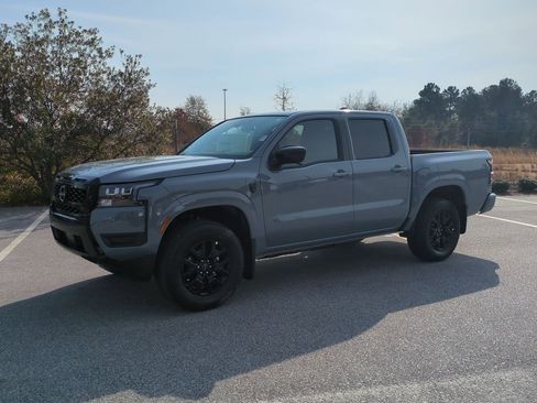 New 2026 Nissan Frontier SV w/ SV Convenience Package image 8