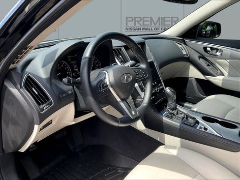Used 2021 INFINITI Q50 Luxe w/ Cargo Package RWD image 19