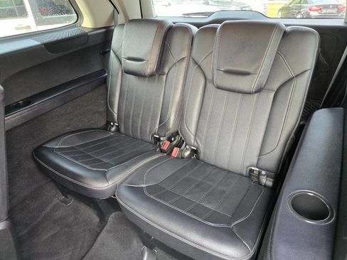 Used 2016 Mercedes-Benz GL 450 4MATIC w/ Premium I Package image 22