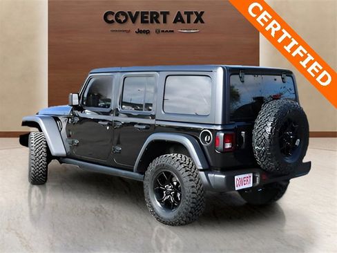 Used 2024 Jeep Wrangler Willys image 3