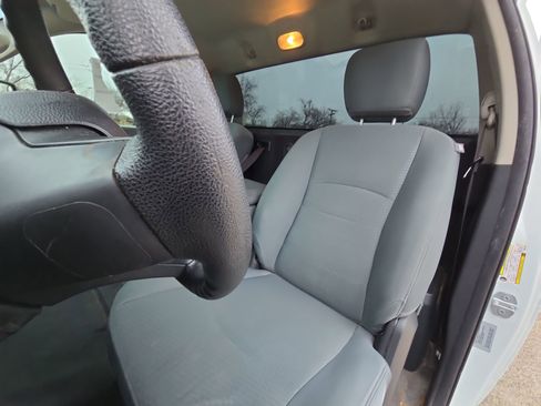 Used 2017 RAM 1500 Tradesman w/ Power & Remote Entry Group image 11