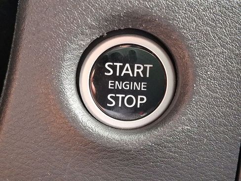 Used 2024 Nissan Frontier PRO-4X w/ Pro Convenience Package AWD/4WD image 22