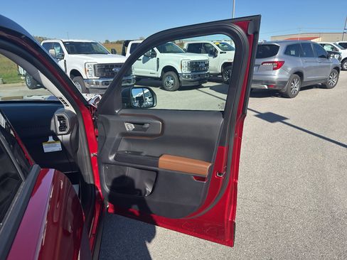New 2025 Ford Bronco Sport Outer Banks AWD/4WD image 14
