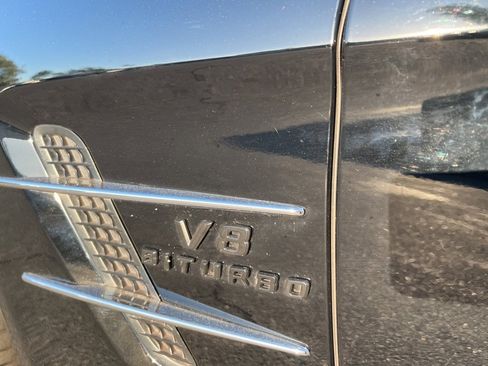 Used 2013 Mercedes-Benz SL 550 image 8