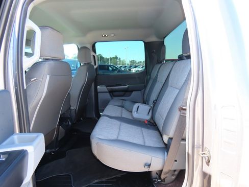 Used 2017 Ford F150 XLT w/ Equipment Group 302A Luxury image 20