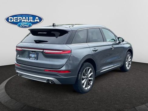 Used 2022 Lincoln Corsair AWD w/ Premium Package image 7