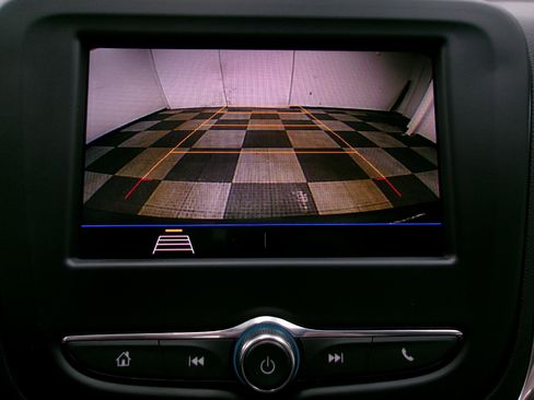 Used 2020 Chevrolet Equinox LT image 5