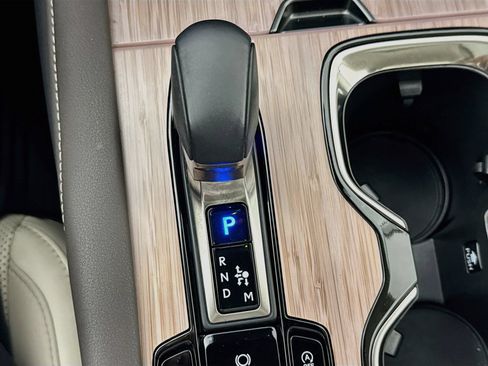 Used 2024 Lexus RX 350 Premium w/ Cold Area Package AWD/4WD image 18