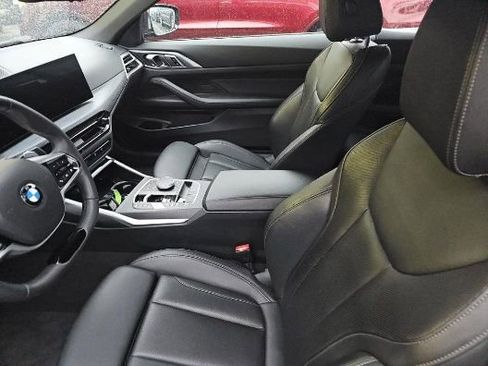 Used 2025 BMW 430i Convertible image 4