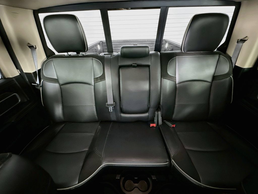 Used 2020 RAM 2500 Laramie AWD/4WD image 13