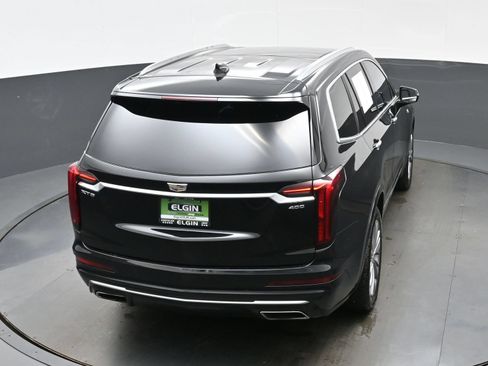 Used 2023 Cadillac XT6 Premium Luxury FWD image 40