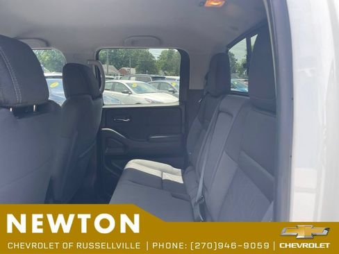 Used 2025 Nissan Frontier SV w/ SV Convenience Package AWD/4WD image 10