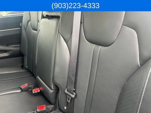 Used 2025 Kia Sorento S FWD image 42