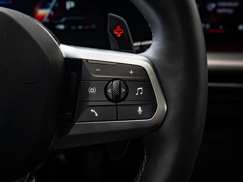 Used 2025 BMW X1 M35i image 25