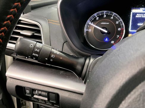 Used 2023 Subaru Crosstrek 2.5i Limited w/ Moonroof Package image 30