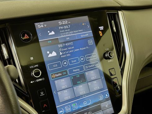 Used 2025 Subaru Outback Premium image 21