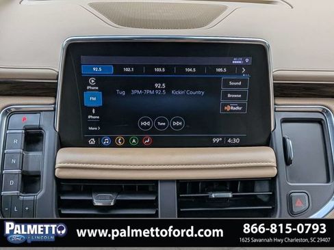 Used 2021 Chevrolet Suburban Premier RWD image 18