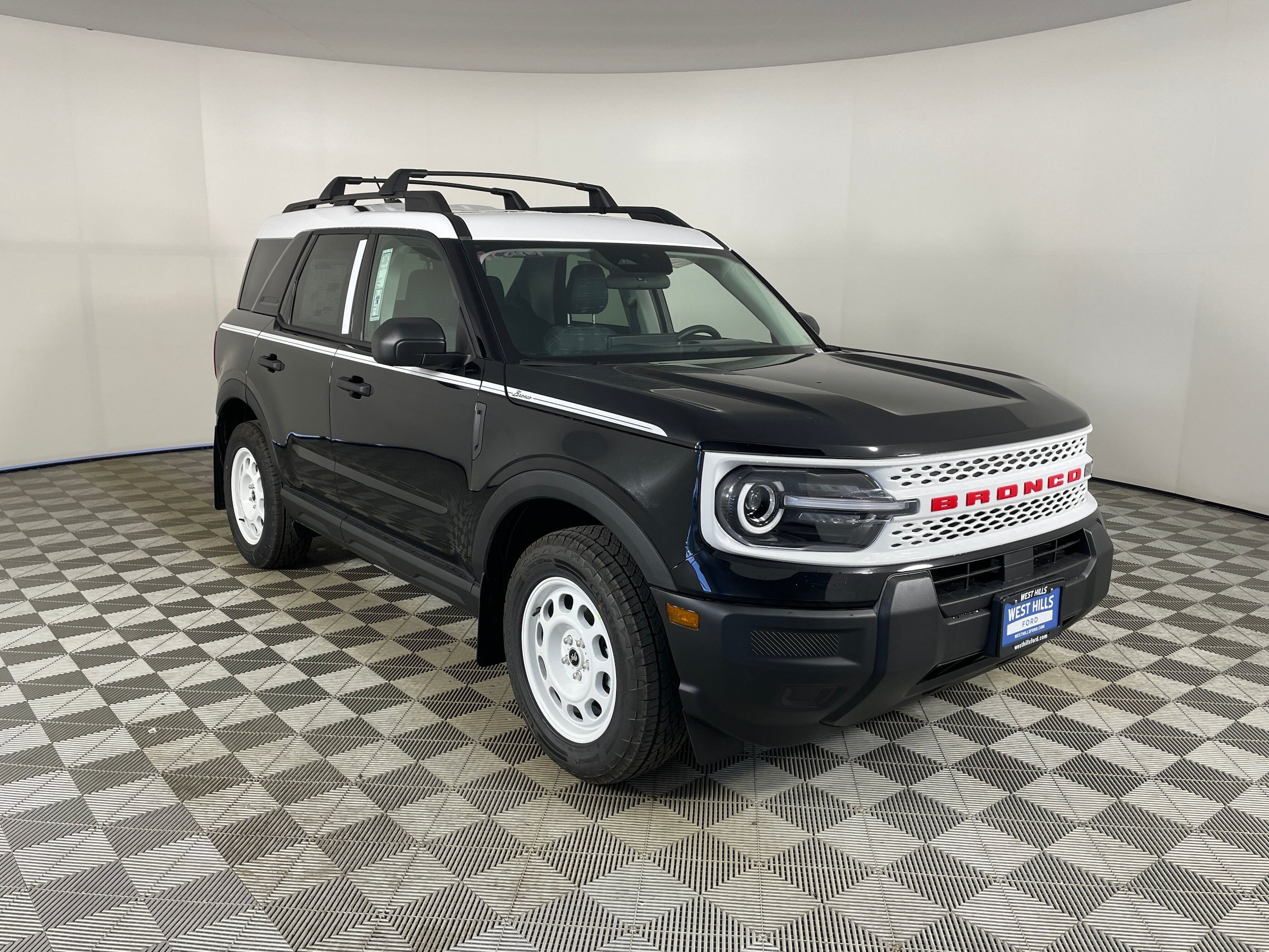 New 2026 Ford Bronco Sport Heritage AWD/4WD image 7