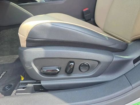 Used 2019 Lexus ES 350 w/ Premium Package FWD image 15