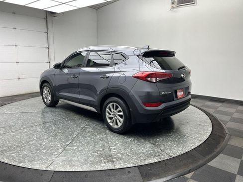 Used 2017 Hyundai Tucson SE Plus AWD/4WD image 2