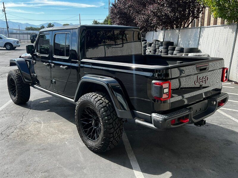 Used 2021 Jeep Gladiator Rubicon AWD/4WD image 5