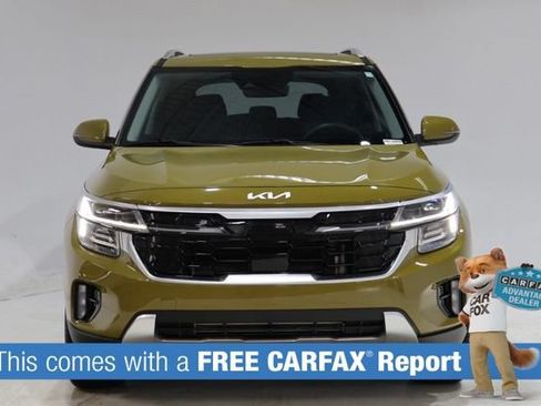 Used 2024 Kia Seltos SX w/ SX Sunroof Package AWD/4WD image 2