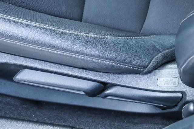 Used 2025 Honda Civic Sport image 22