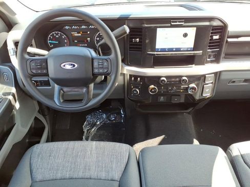 New 2026 Ford F250 XLT w/ FX4 Off-Road Package AWD/4WD image 16