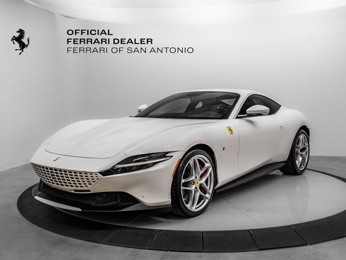 Certified 2022 Ferrari Roma image 12
