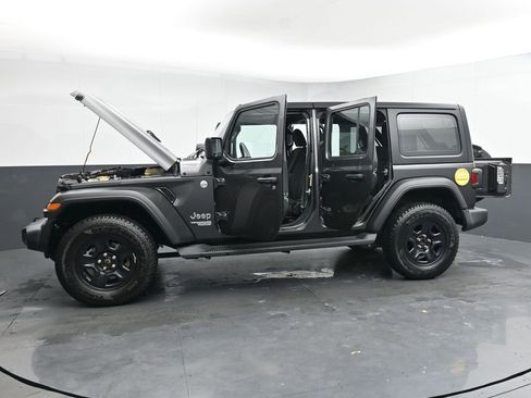 Used 2021 Jeep Wrangler Unlimited Sport AWD/4WD image 40