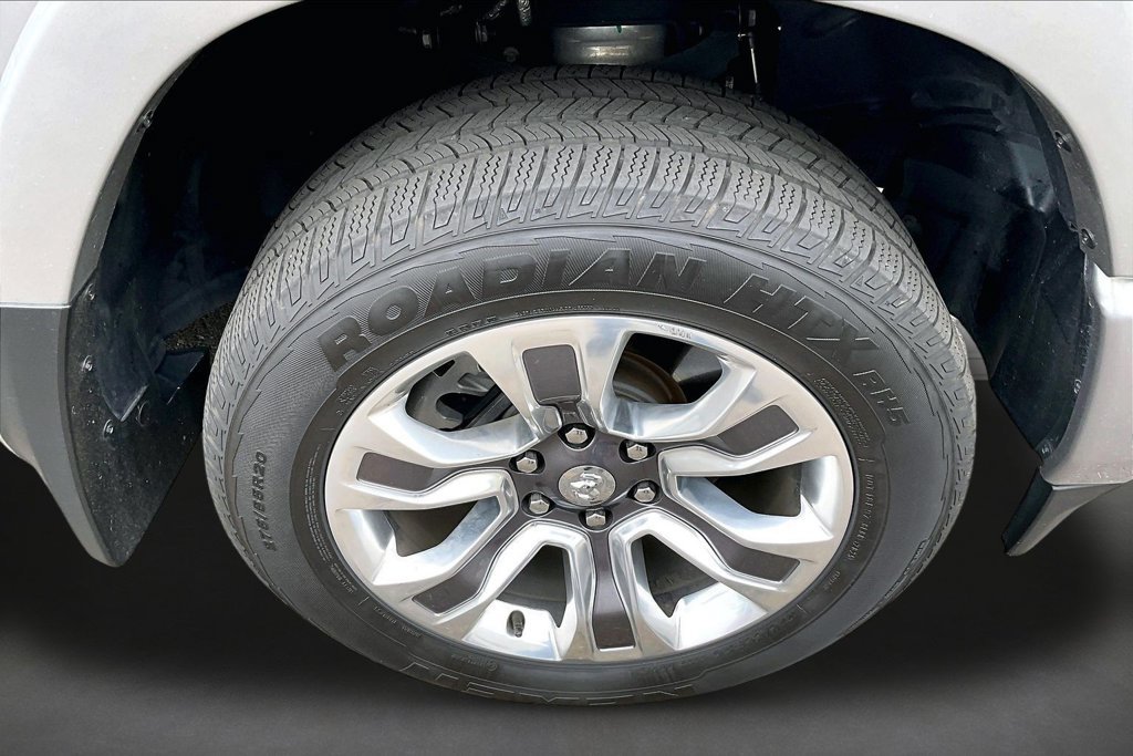 Used 2022 RAM 1500 Limited AWD/4WD image 32