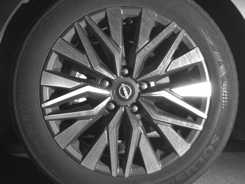 Used 2025 Nissan Altima 2.5 SV image 12