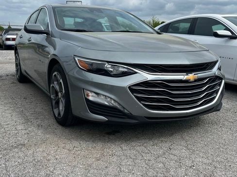 Used 2024 Chevrolet Malibu LT image 1
