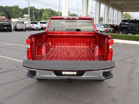 Used 2025 Chevrolet Silverado 1500 LTZ w/ LTZ Premium Package AWD/4WD image 13