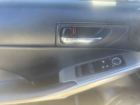 Used 2014 Lexus IS 250 image 6