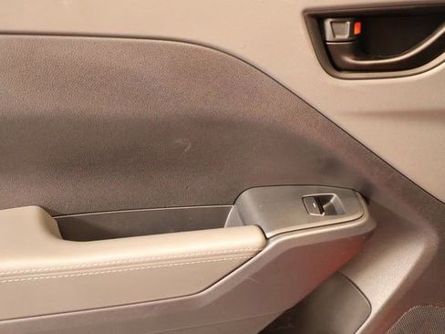 Certified 2024 Subaru Crosstrek 2.0i Premium w/ Crosstrek Mirror Package image 26